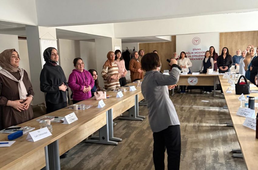  Gebe Okulu Programına Akademisyenlerden Katkı