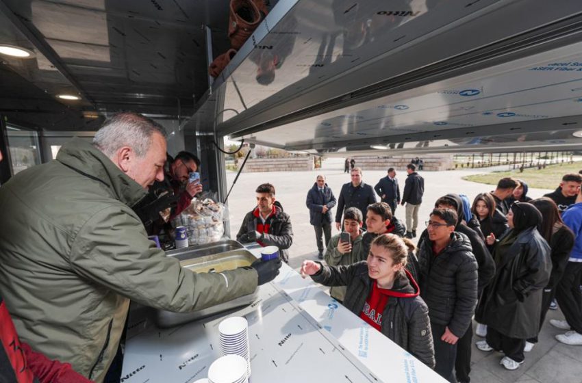  Okuldan Çıkmadan Sıcak Beslenme Hizmeti