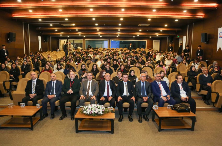  Sivas’ta Mesleki Eğitimin Geleceği Tartışıldı