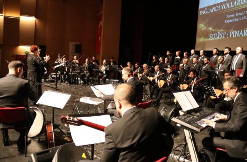  Türkülerle Esnaf Dayanışması Güçlendi