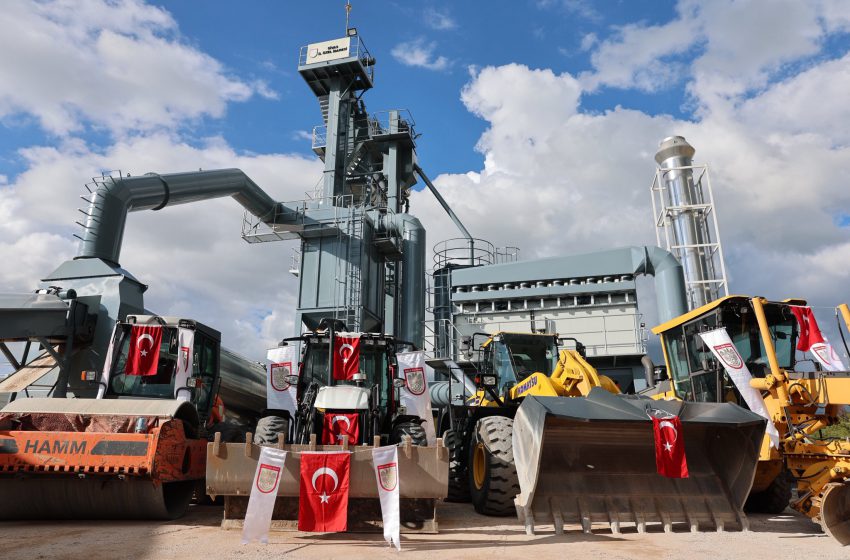  Bölge Ulaşımına Katkı Sunacak Asfalt Tesisi Kangal’da Açıldı