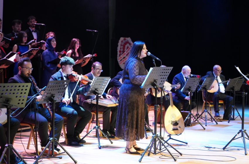  Sivas’ta “Aşk-ı Şifa” Konseriyle Musiki Rüzgârı Esti