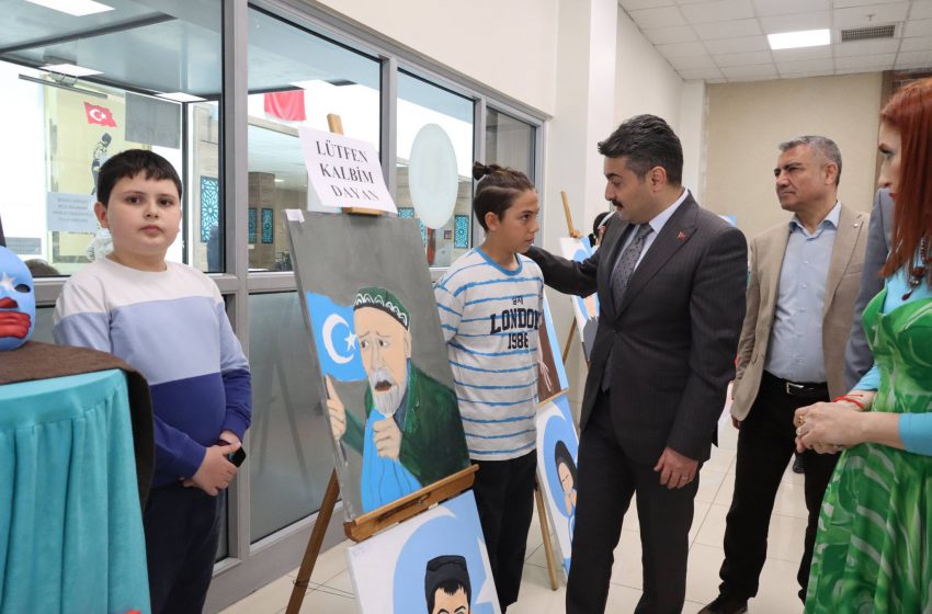  Sivas’ta Farkındalık Sergisi: Doğu Türkistan Unutulmadı