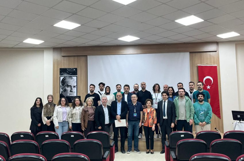  Tıp Fakültesi’nde Yapay Zeka Paneli