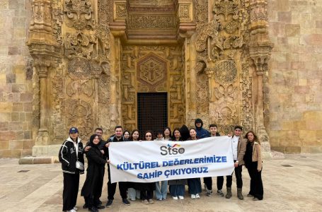 UNESCO Mirası Divriği’ye Kültür Gezisi Düzenlendi