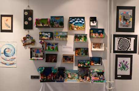 Üniversitede “Tıpta Sanat” Sergisi İlgi Gördü