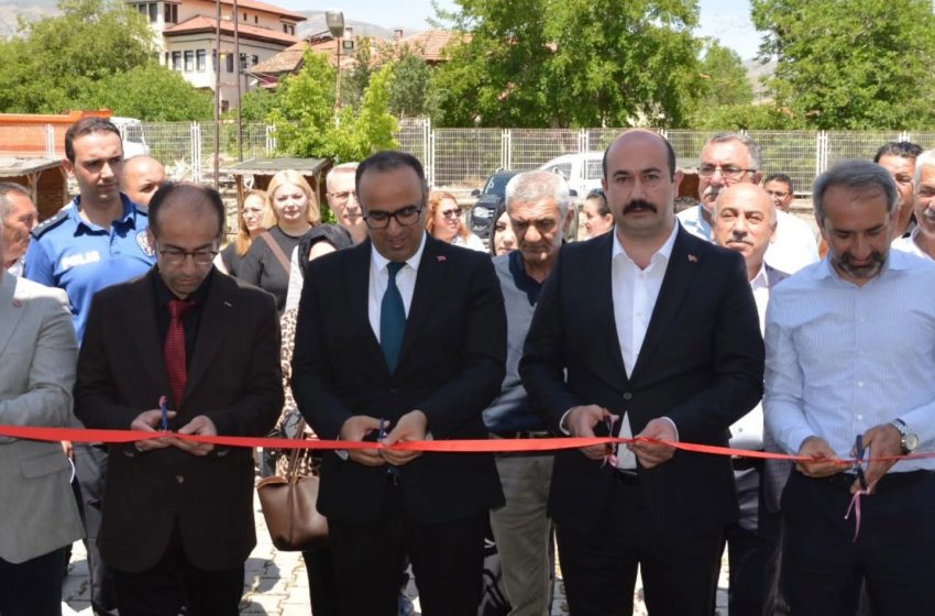  Divriği’de Yeni Hizmet Binası ve Sergi Törenle Açıldı