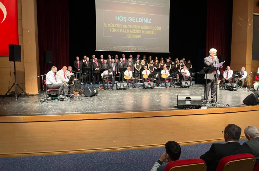  Anadolu Ezgileri Sivas’ta Gönüllere Dokundu