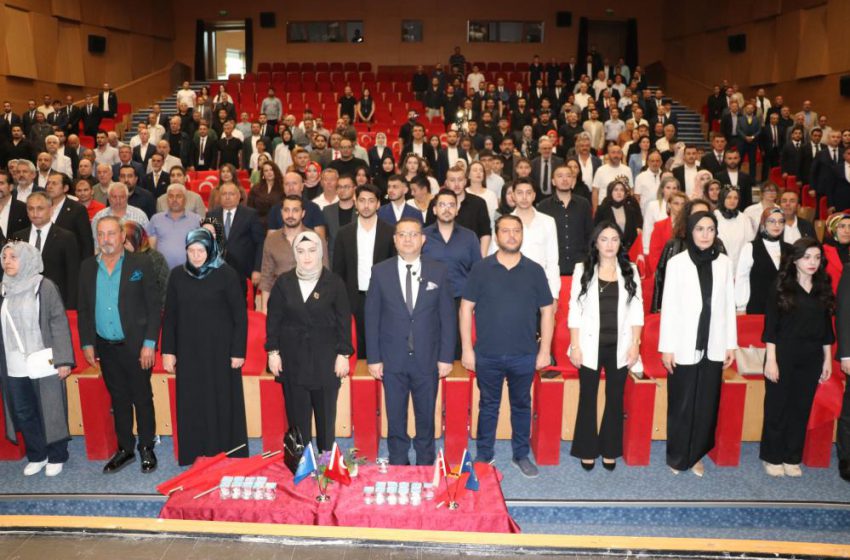  İş adamı Eken, adaylarını tanıttı