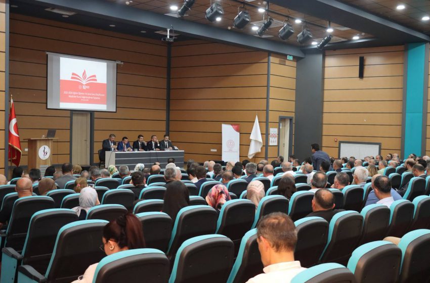  Eğitim Yöneticileri Gelecek Yılı Planladı