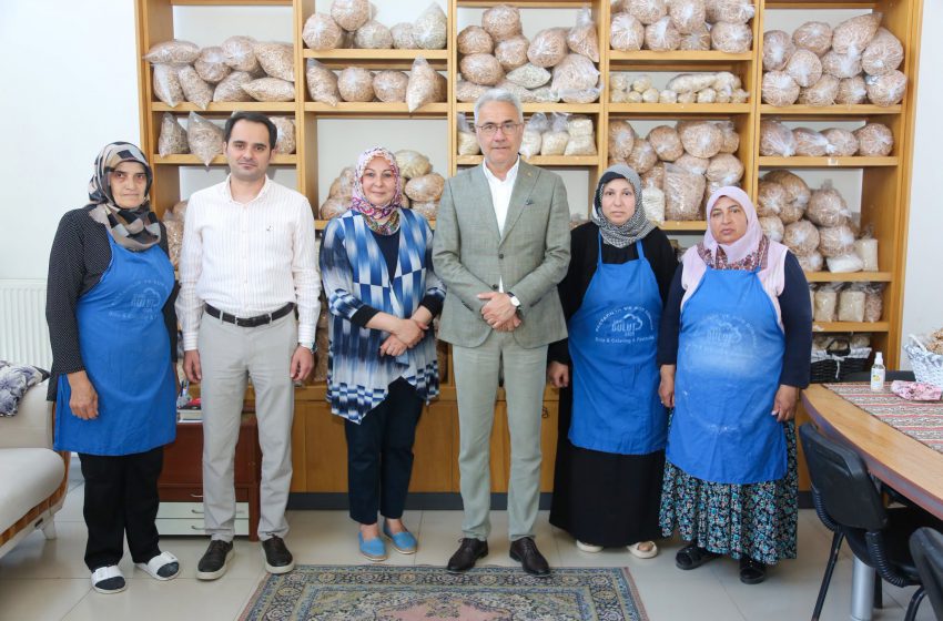  Kadın Kooperatiflerinin Ekonomiye Katkısı Değerlendirildi
